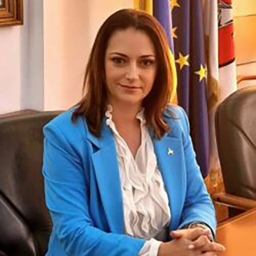 Adina GÎRJAN